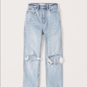 Abercrombie 90’s High Rise Straight Jean